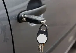 Gallery Locksmith Store Lexington, MA 781-519-7429 - 18-Car-unlock